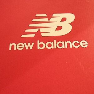 Stylish Sneakers in Olive Green